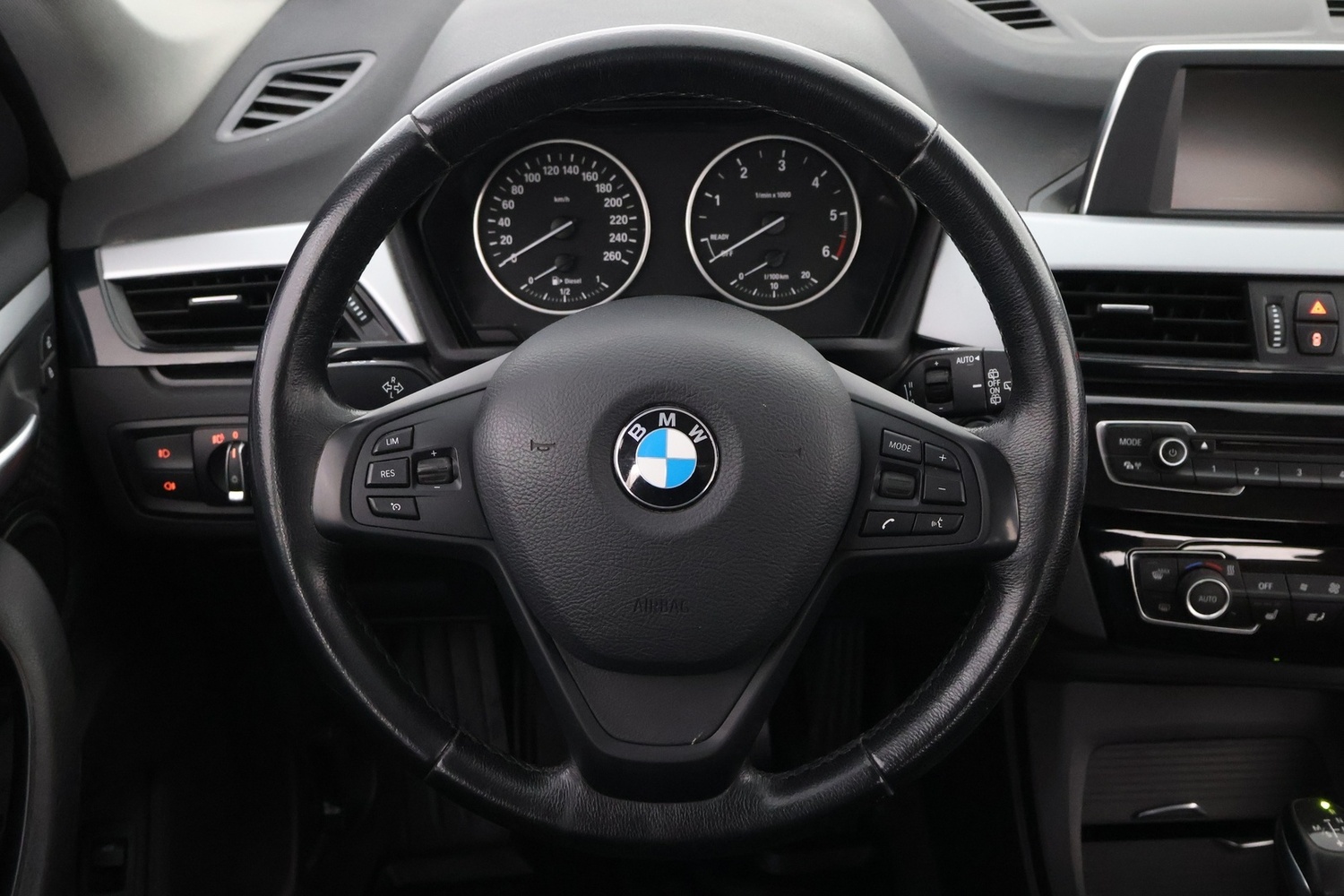 BMW X1 vaihtoauto