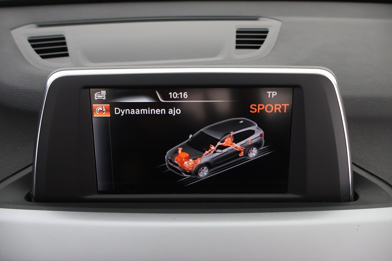 BMW X1 vaihtoauto