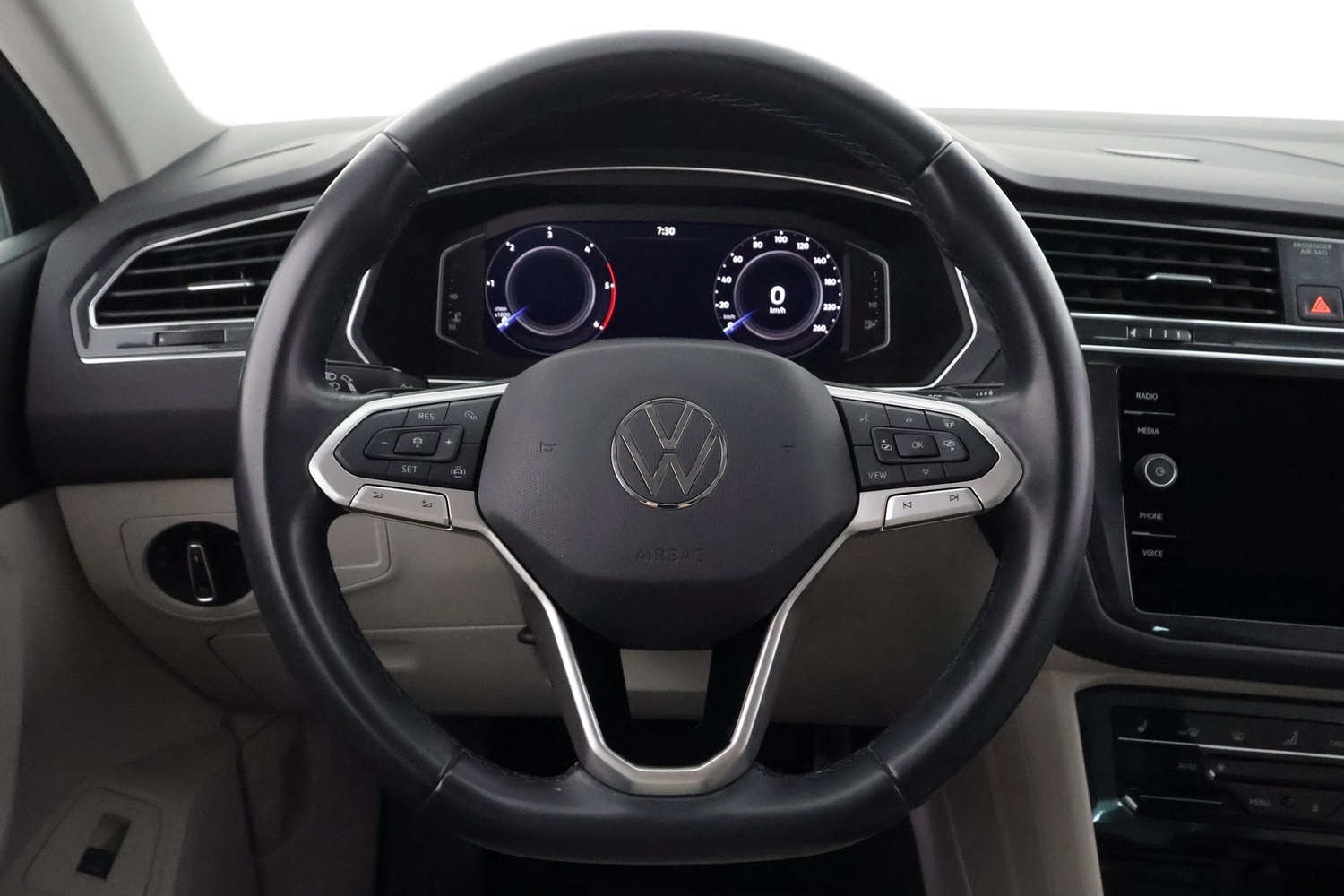 Volkswagen Tiguan vaihtoauto