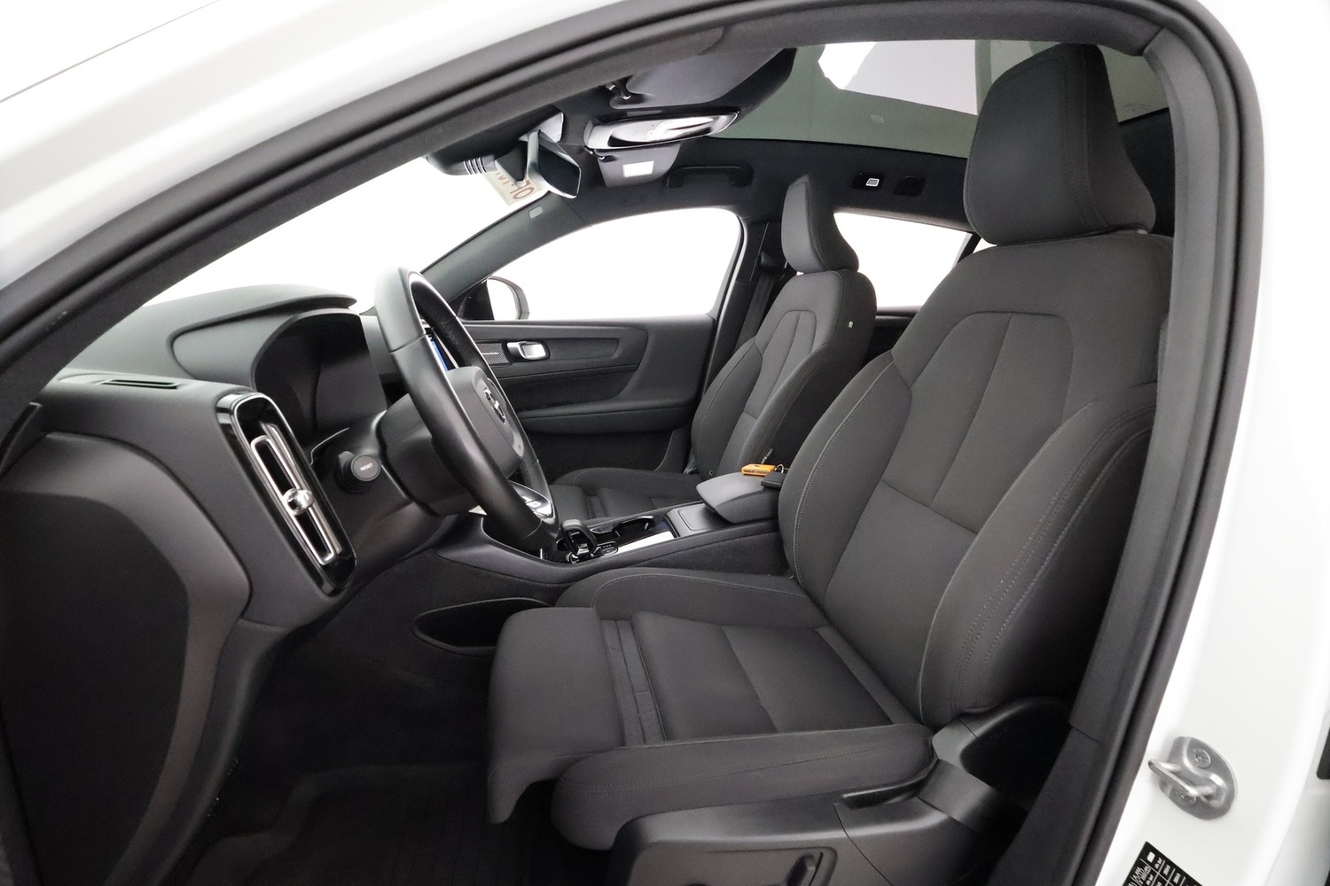 Volvo C40 vaihtoauto