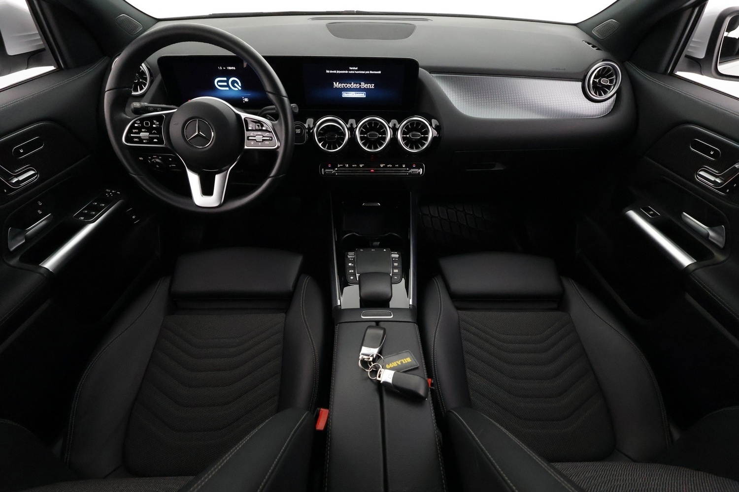 Mercedes-Benz EQA vaihtoauto