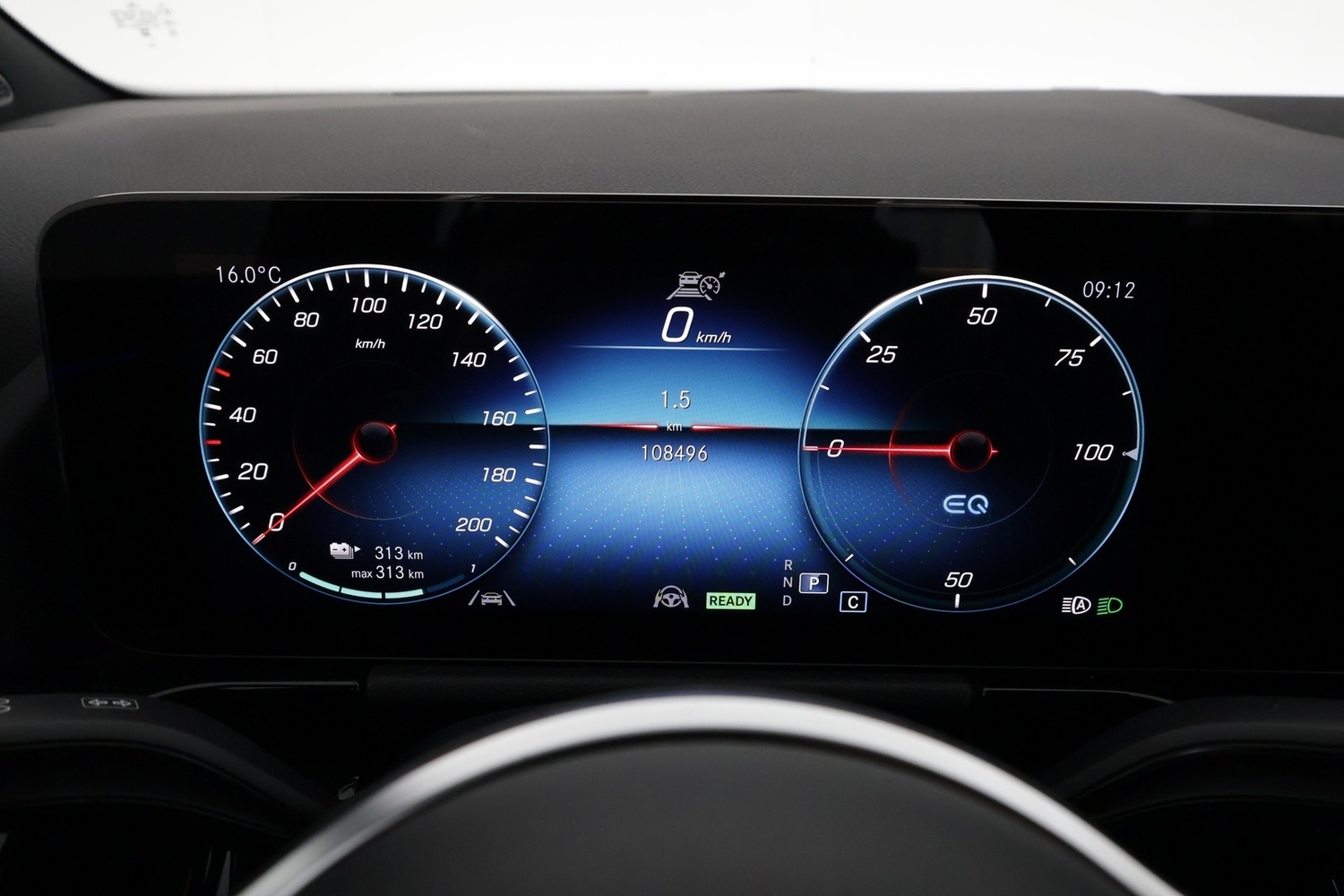 Mercedes-Benz EQA vaihtoauto