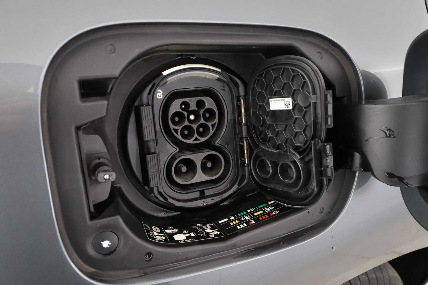 Mercedes-Benz EQC vaihtoauto