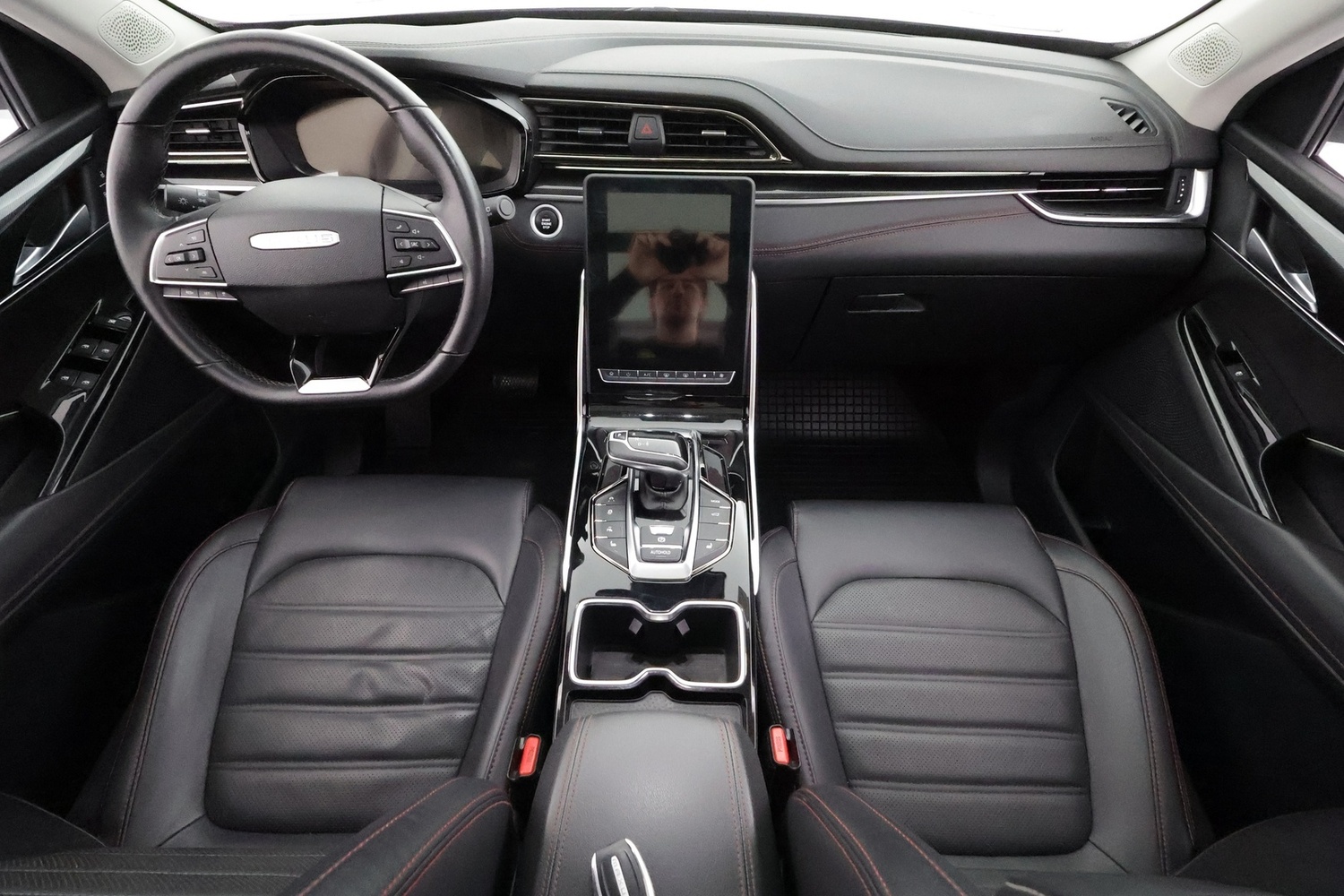 Maxus Euniq 6 vaihtoauto