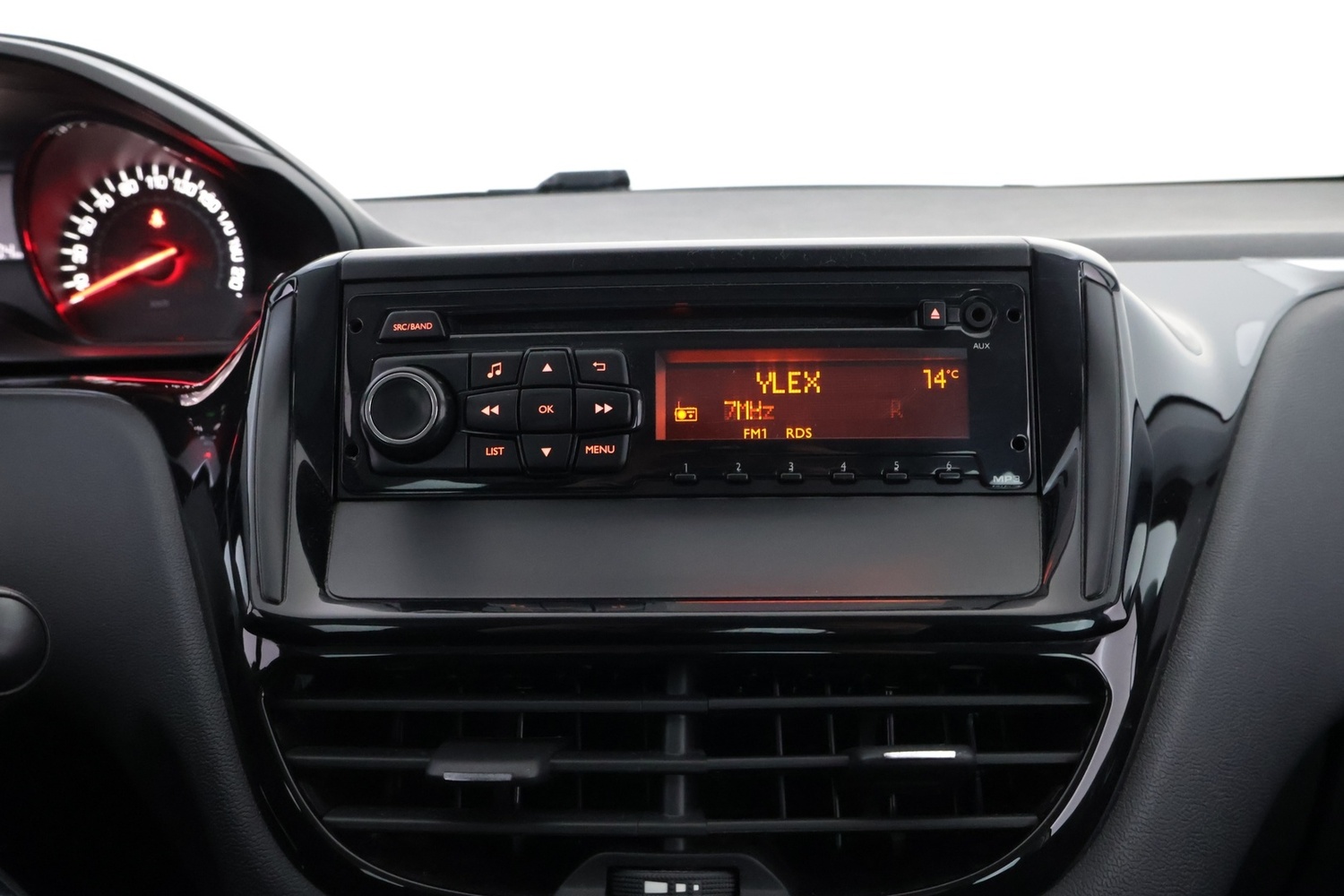 Peugeot 208 vaihtoauto