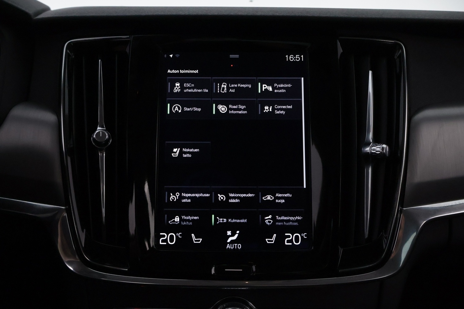 Volvo S90 vaihtoauto