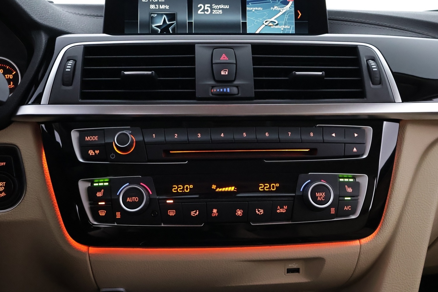 BMW 330 vaihtoauto