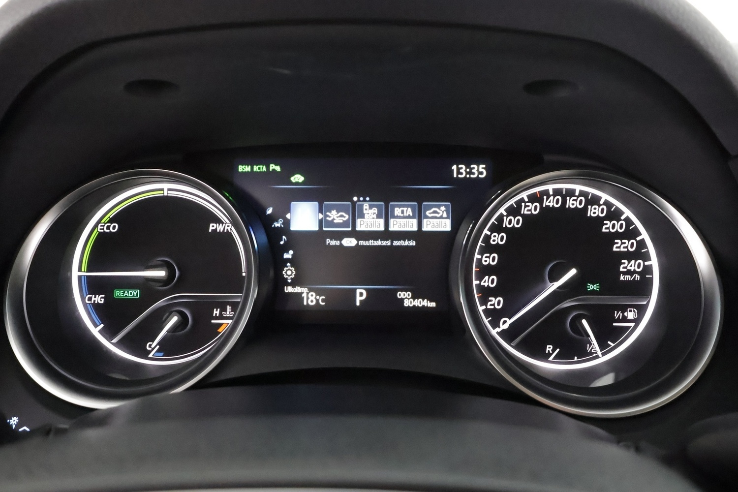 Toyota Camry vaihtoauto