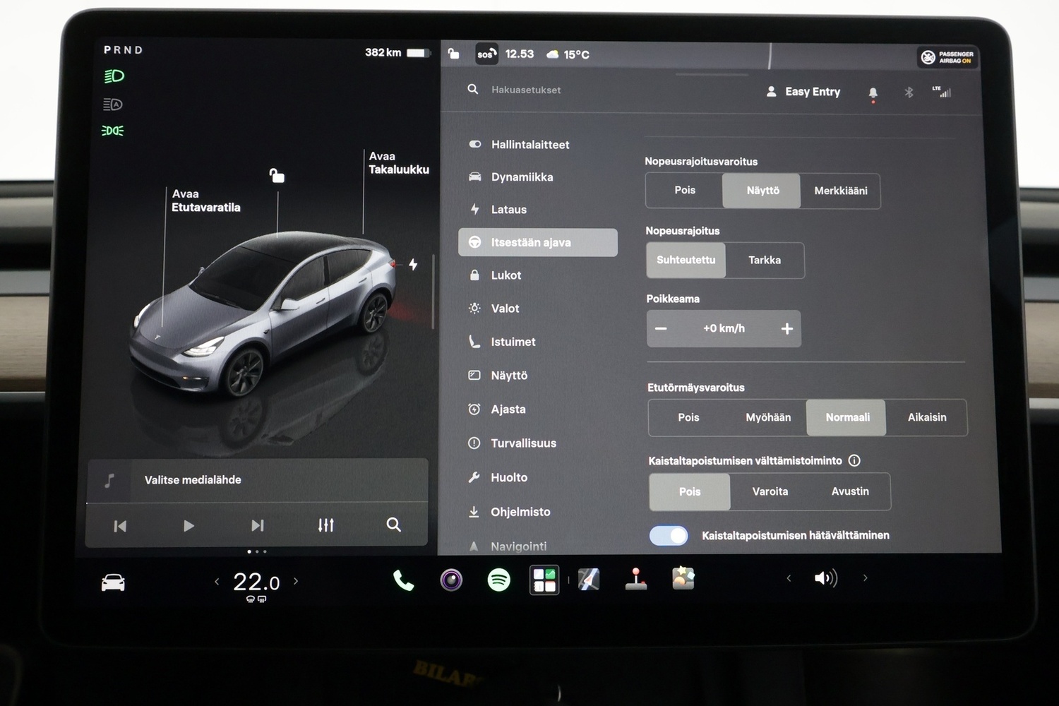Tesla Model Y vaihtoauto