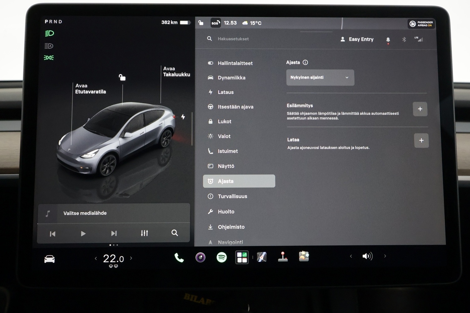 Tesla Model Y vaihtoauto