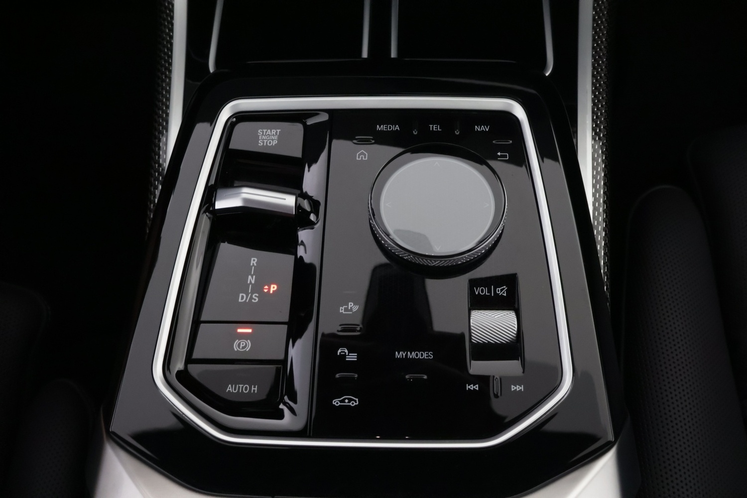 BMW 750 vaihtoauto
