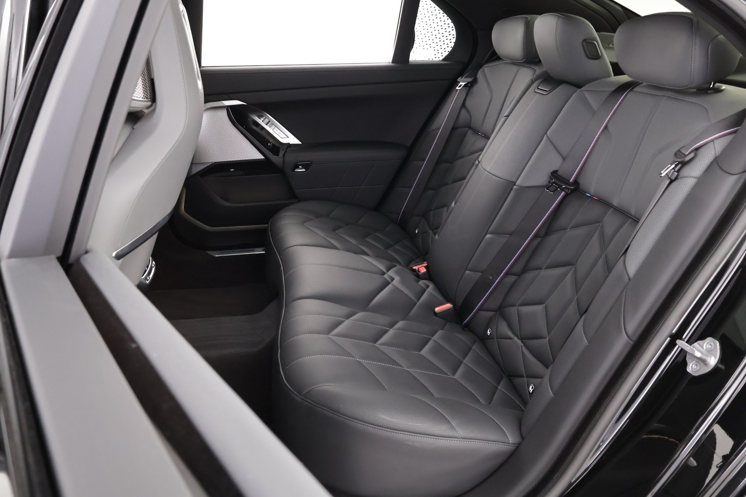 BMW 750 vaihtoauto