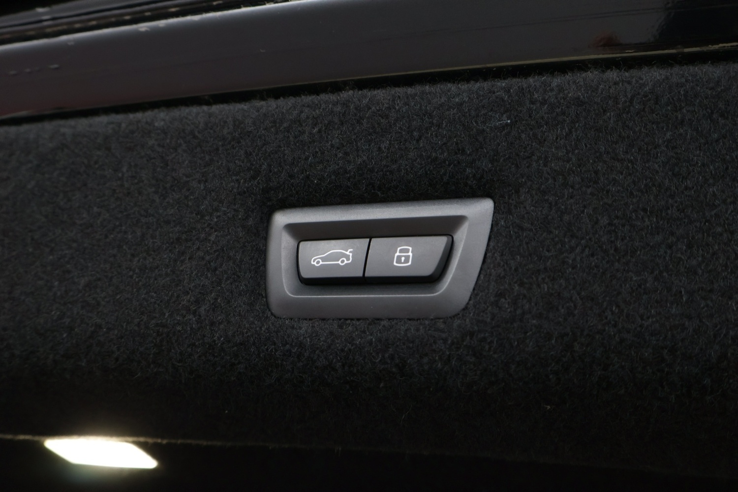 BMW 750 vaihtoauto