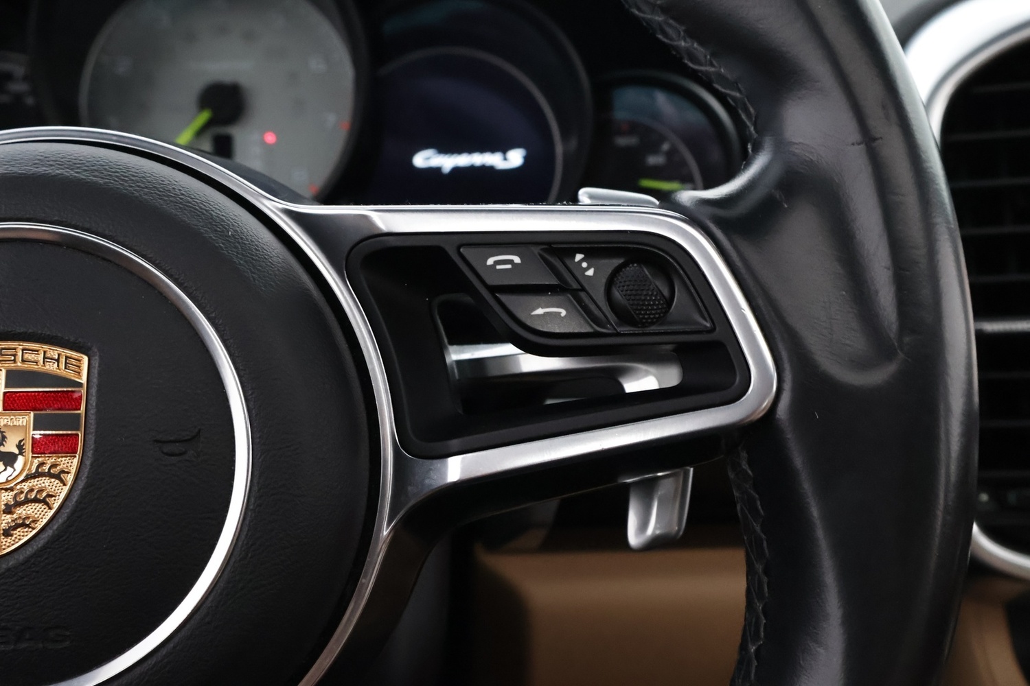 Porsche Cayenne vaihtoauto