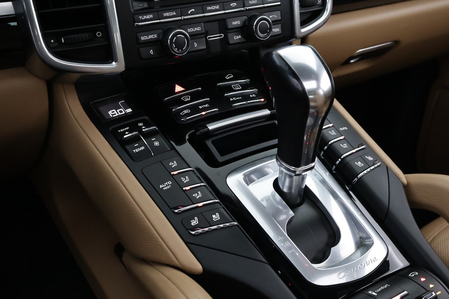 Porsche Cayenne vaihtoauto