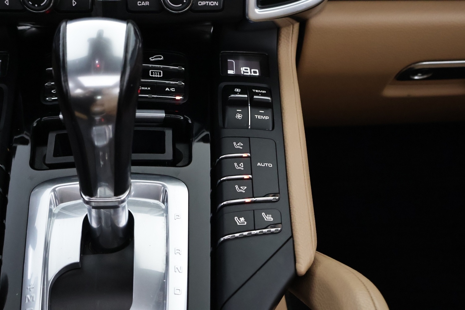 Porsche Cayenne vaihtoauto