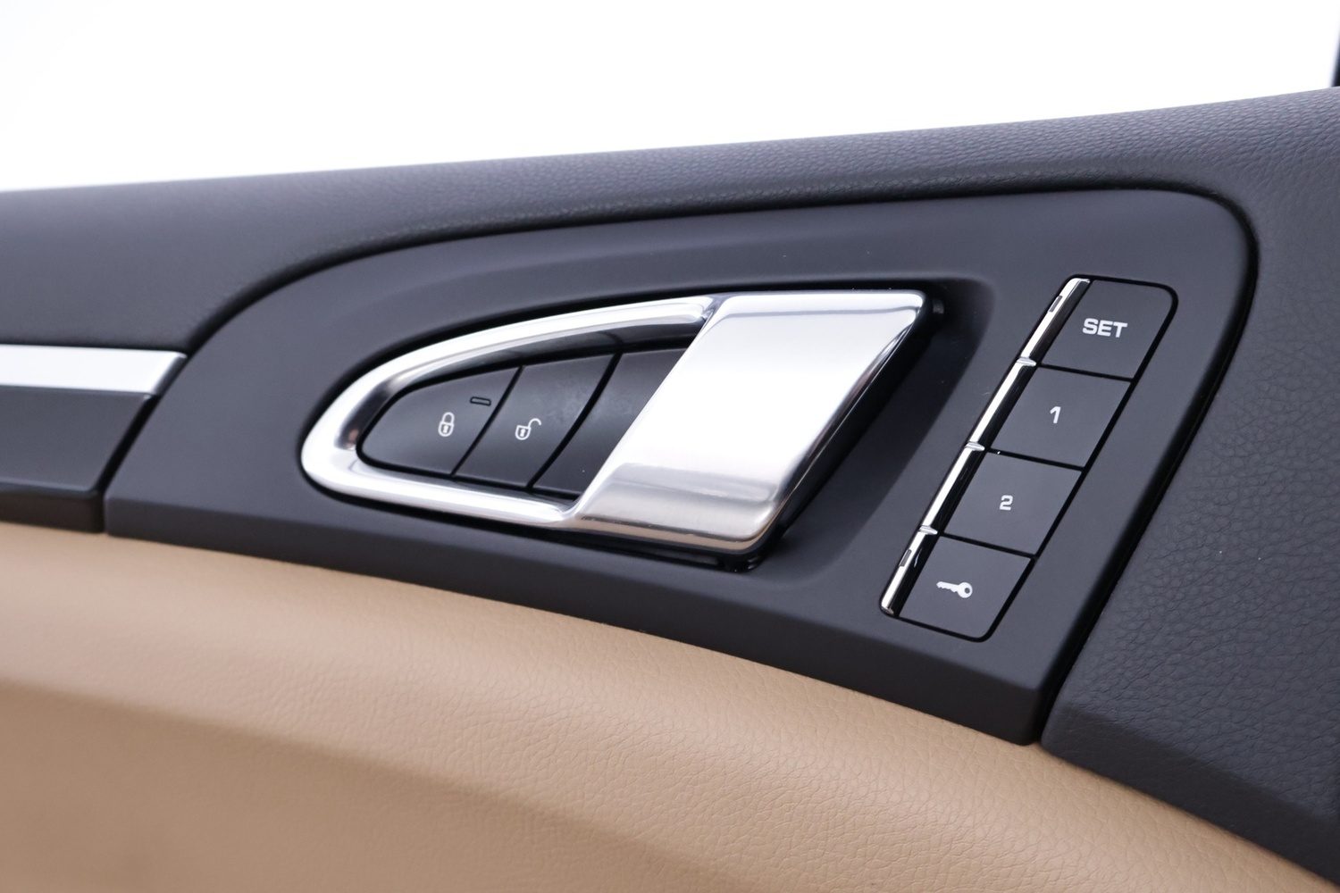 Porsche Cayenne vaihtoauto