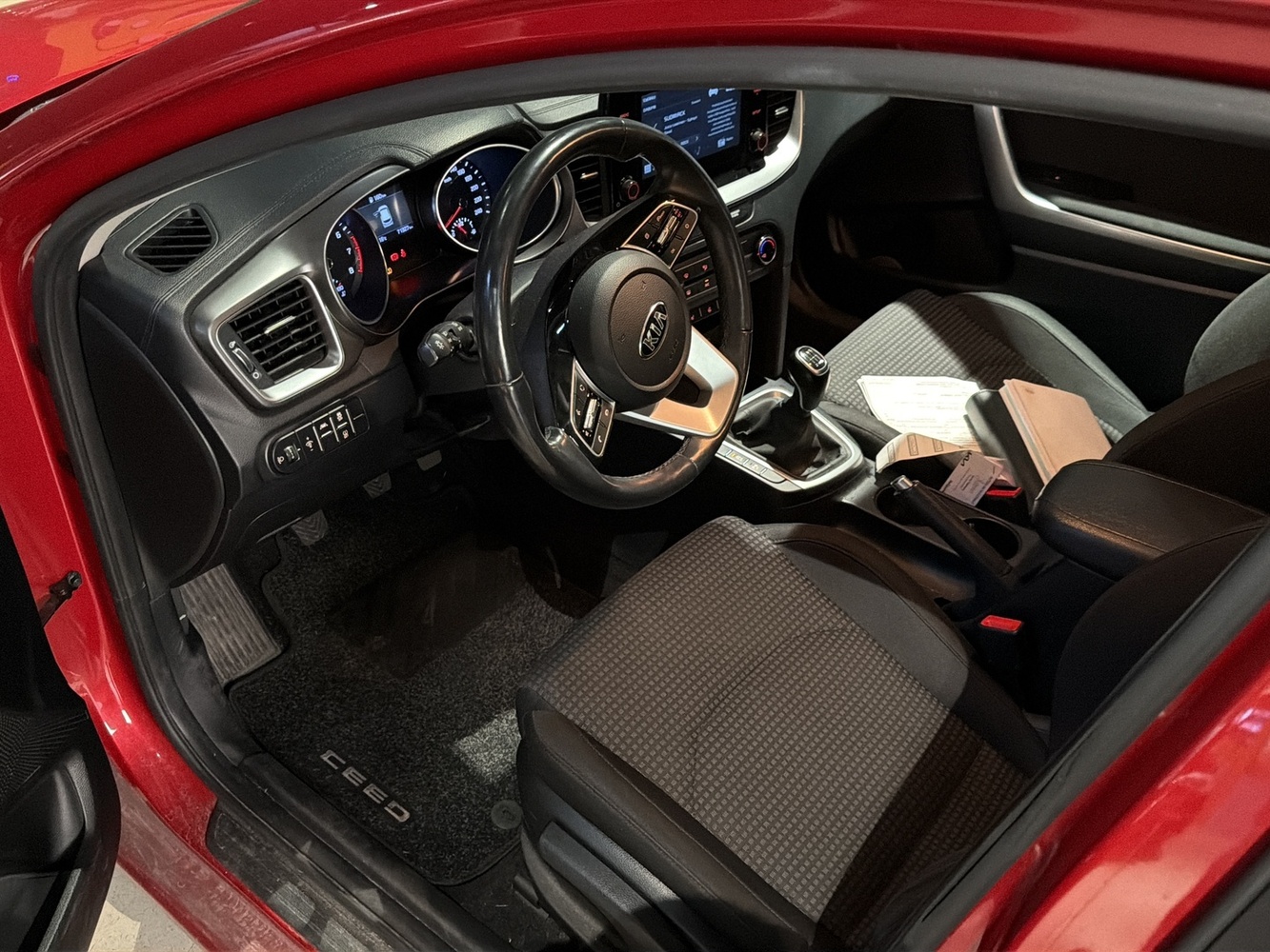 Kia Ceed vaihtoauto