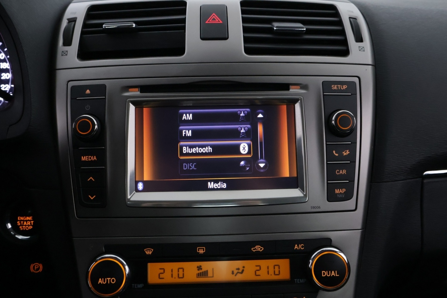 Toyota Avensis vaihtoauto