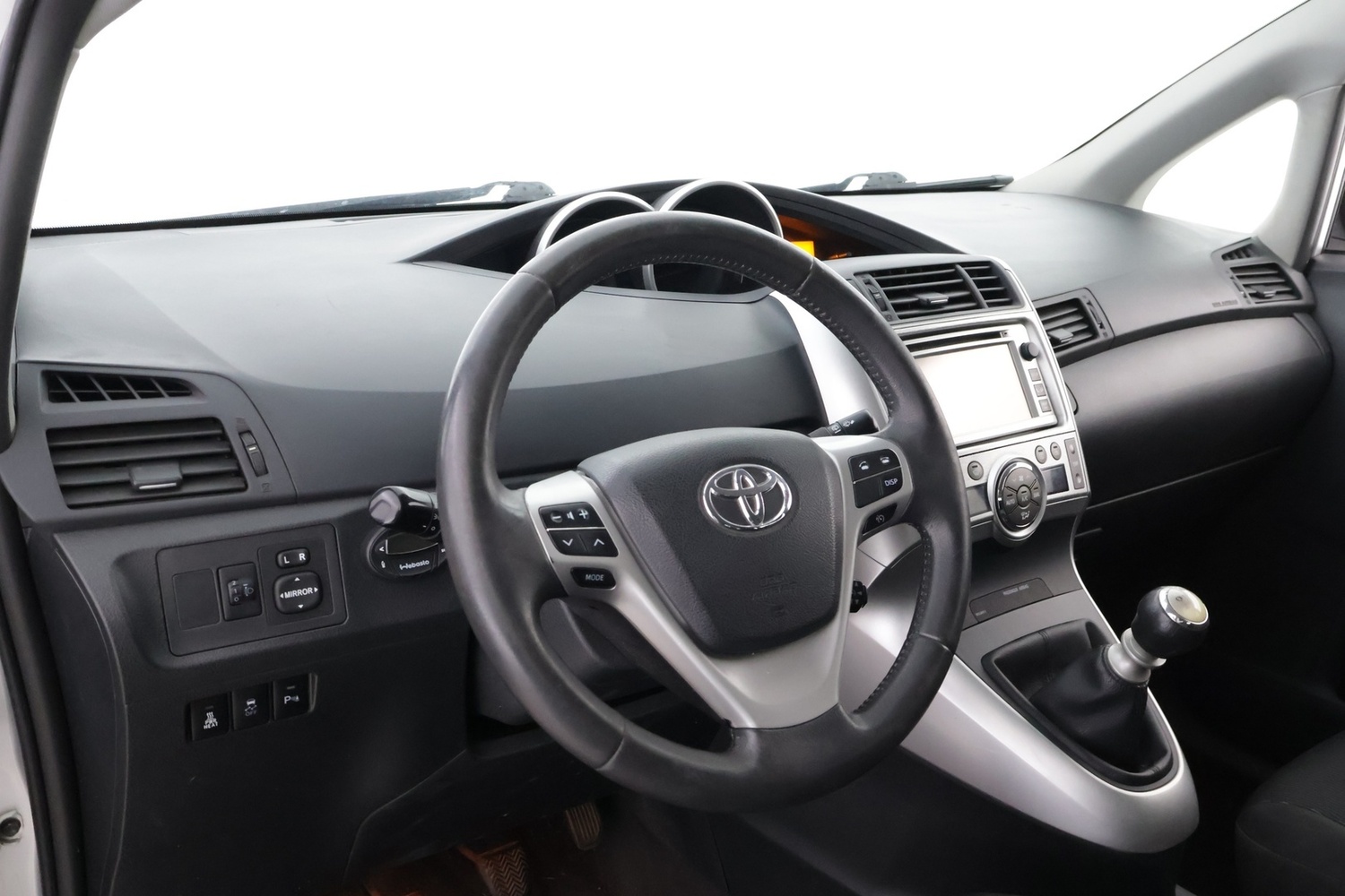 Toyota Verso vaihtoauto