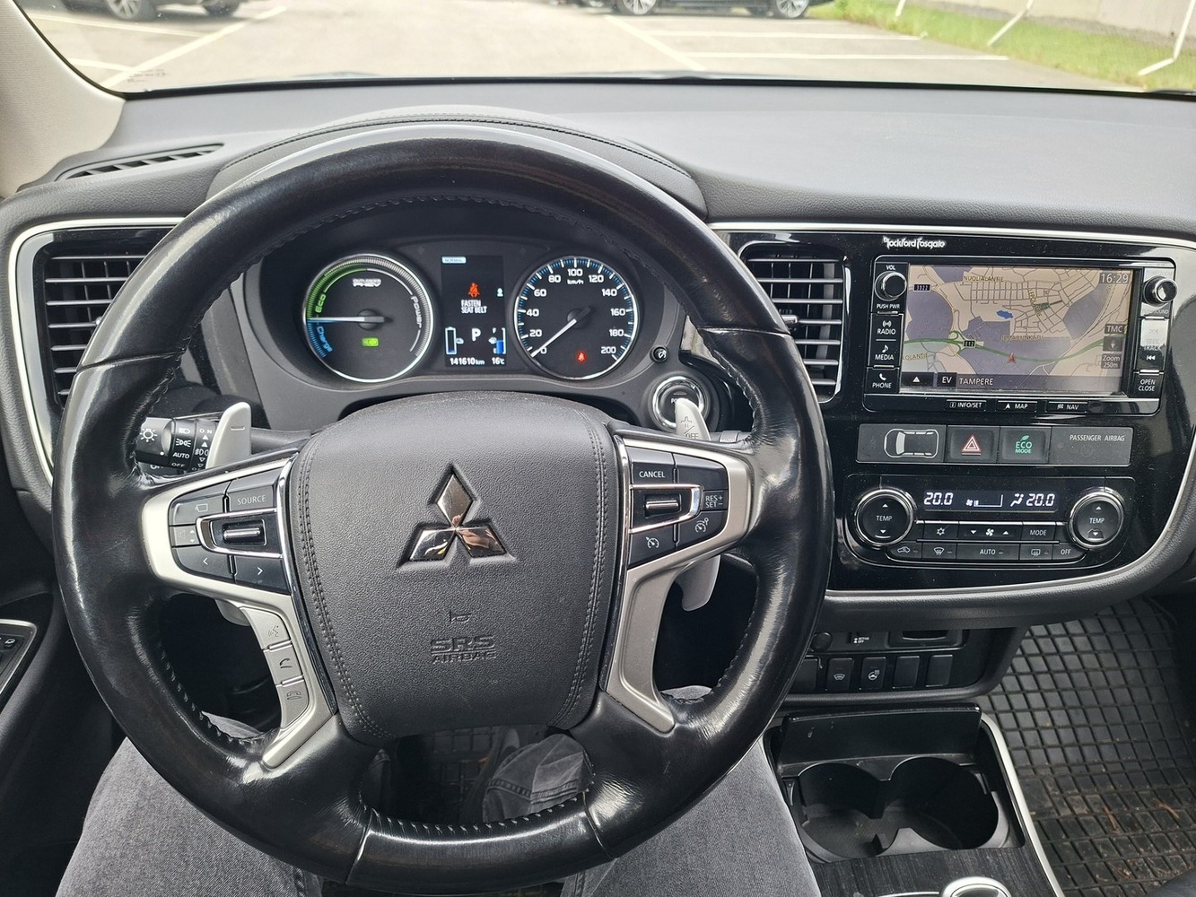 Mitsubishi Outlander PHEV vaihtoauto