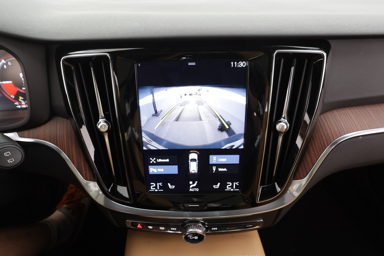 Volvo V60 vaihtoauto