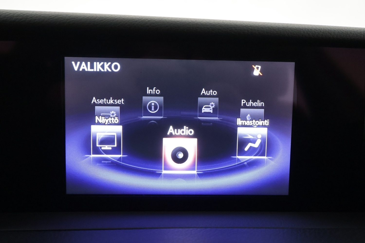 Lexus IS vaihtoauto