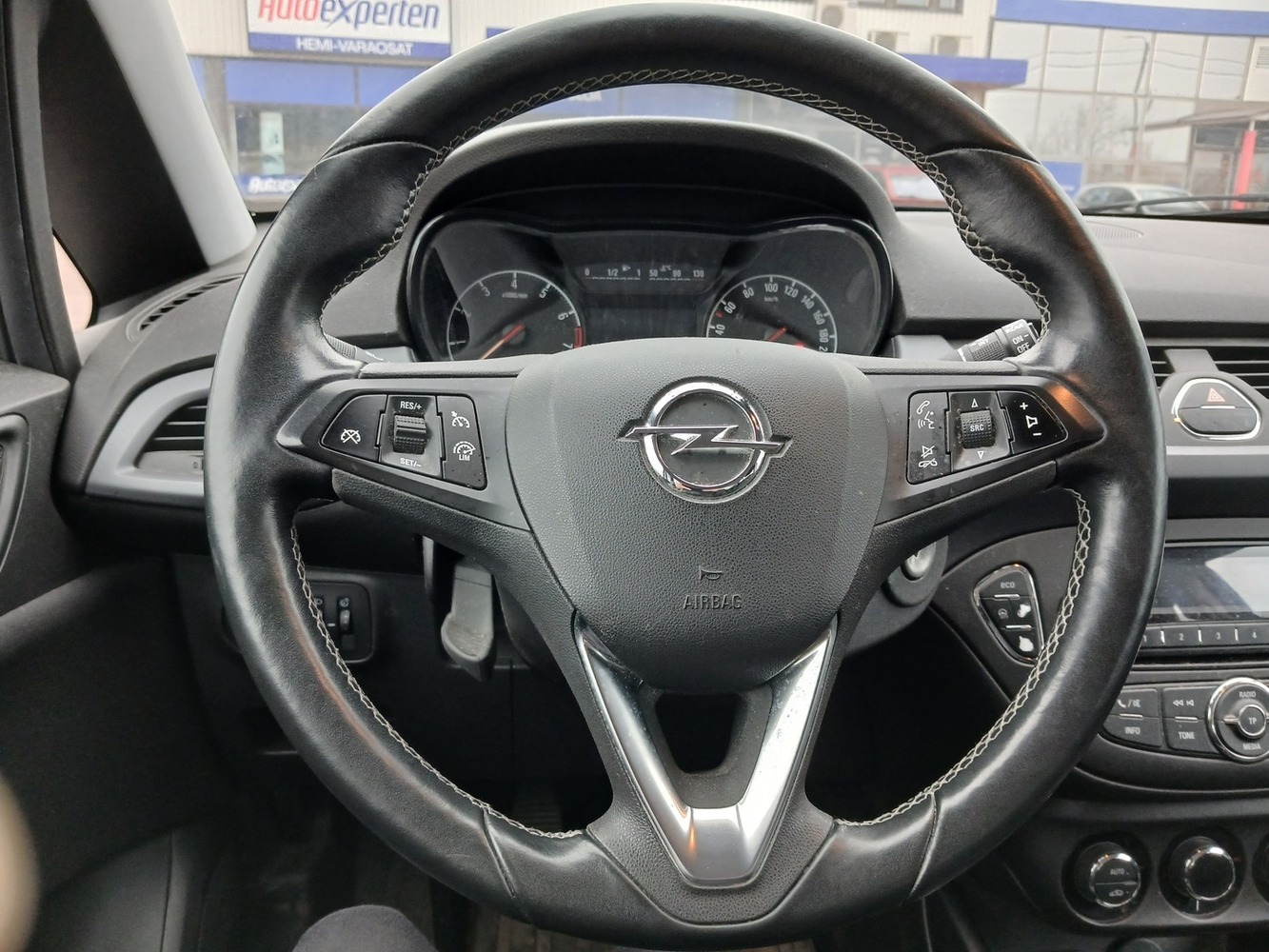 Opel Corsa vaihtoauto