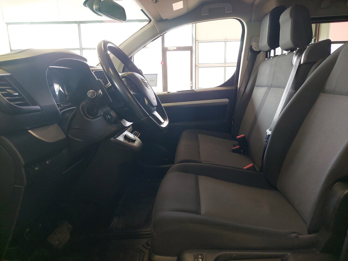 Toyota Proace Verso vaihtoauto