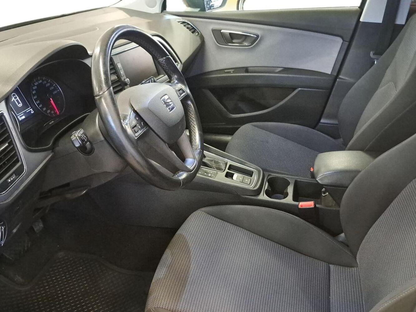 SEAT Leon ST vaihtoauto