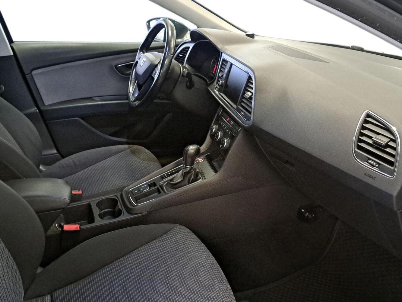SEAT Leon ST vaihtoauto
