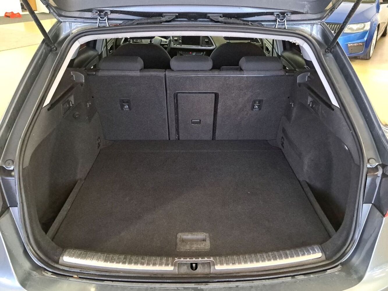 SEAT Leon ST vaihtoauto