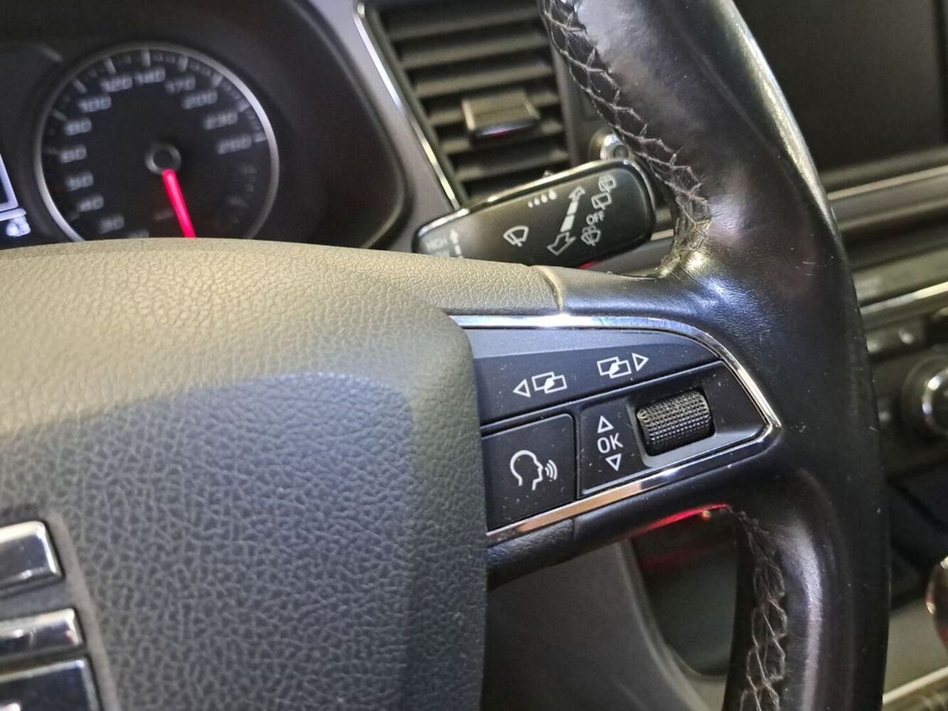 SEAT Leon ST vaihtoauto
