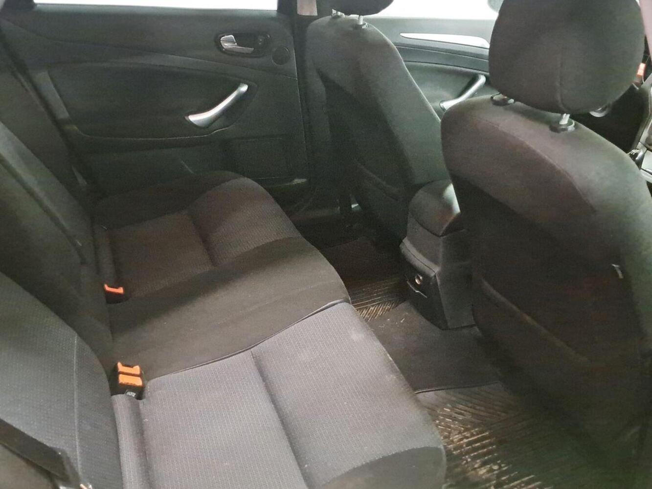Ford Mondeo vaihtoauto