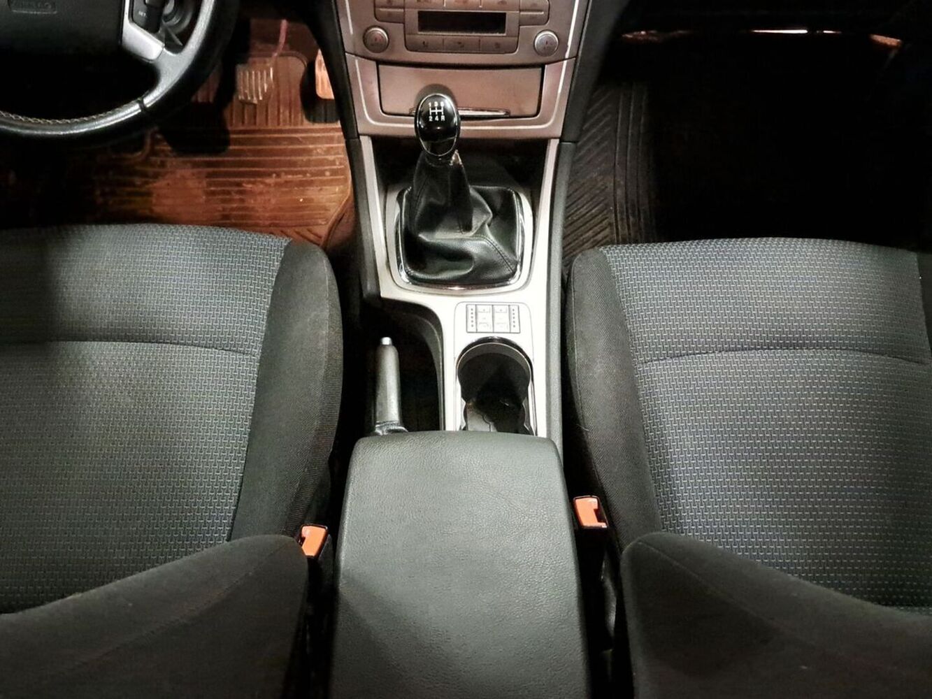 Ford Mondeo vaihtoauto