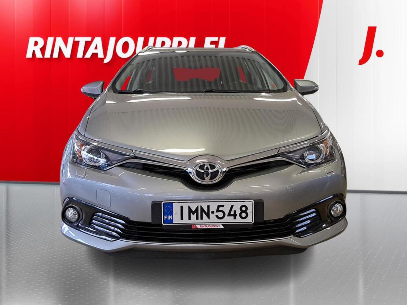 Toyota Auris vaihtoauto