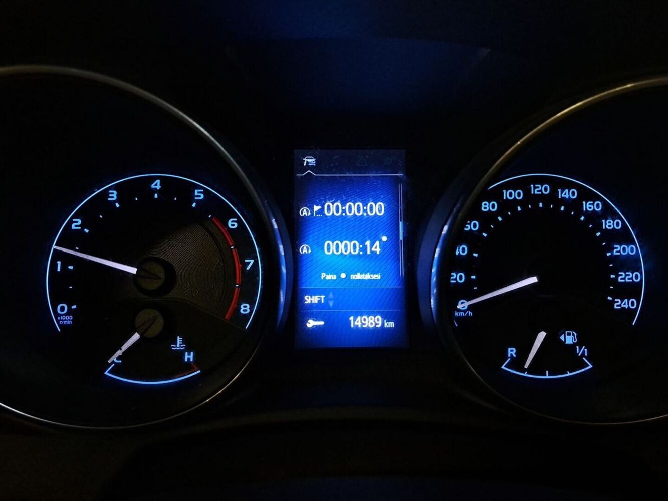 Toyota Auris vaihtoauto