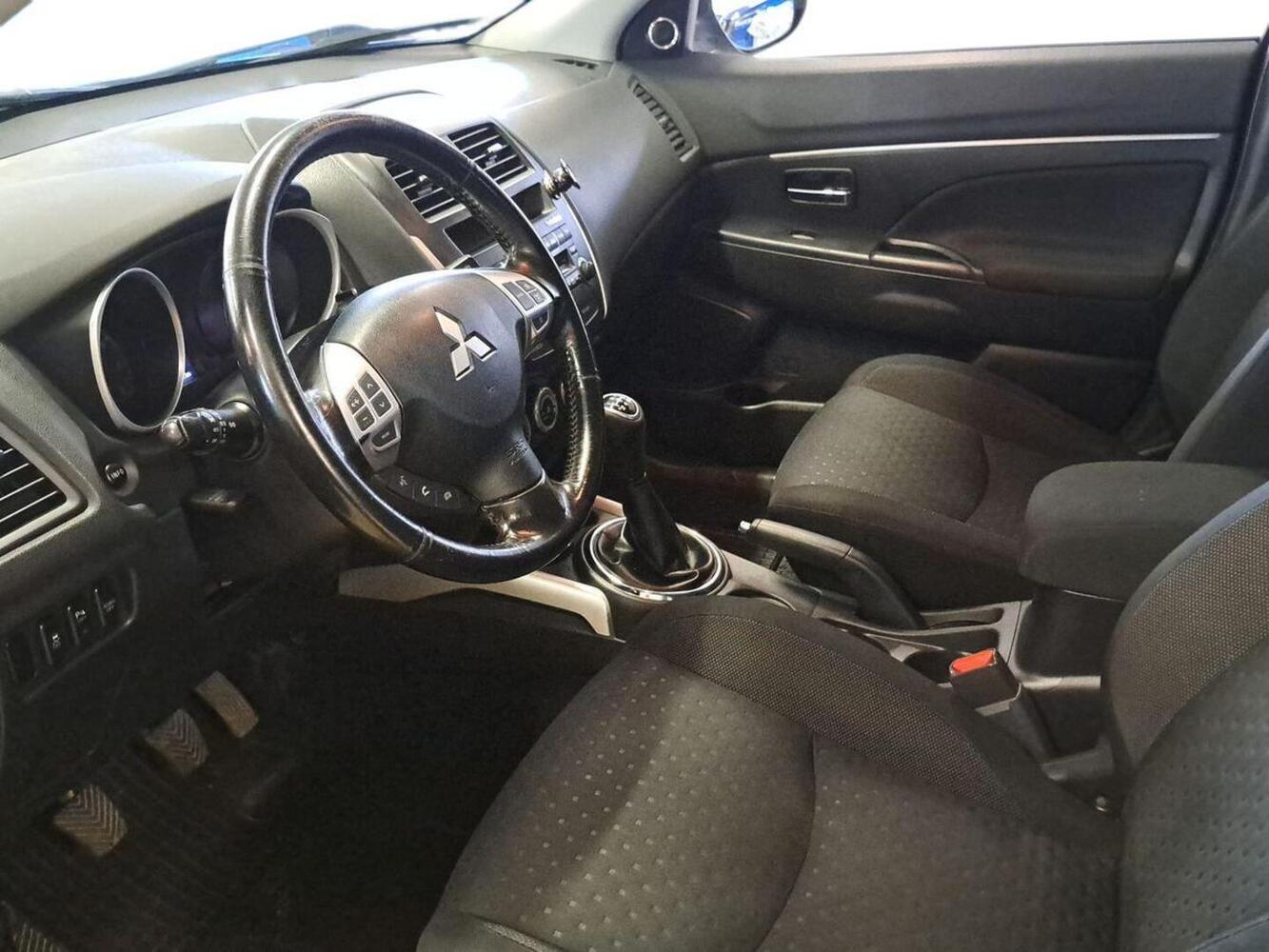 Mitsubishi ASX vaihtoauto