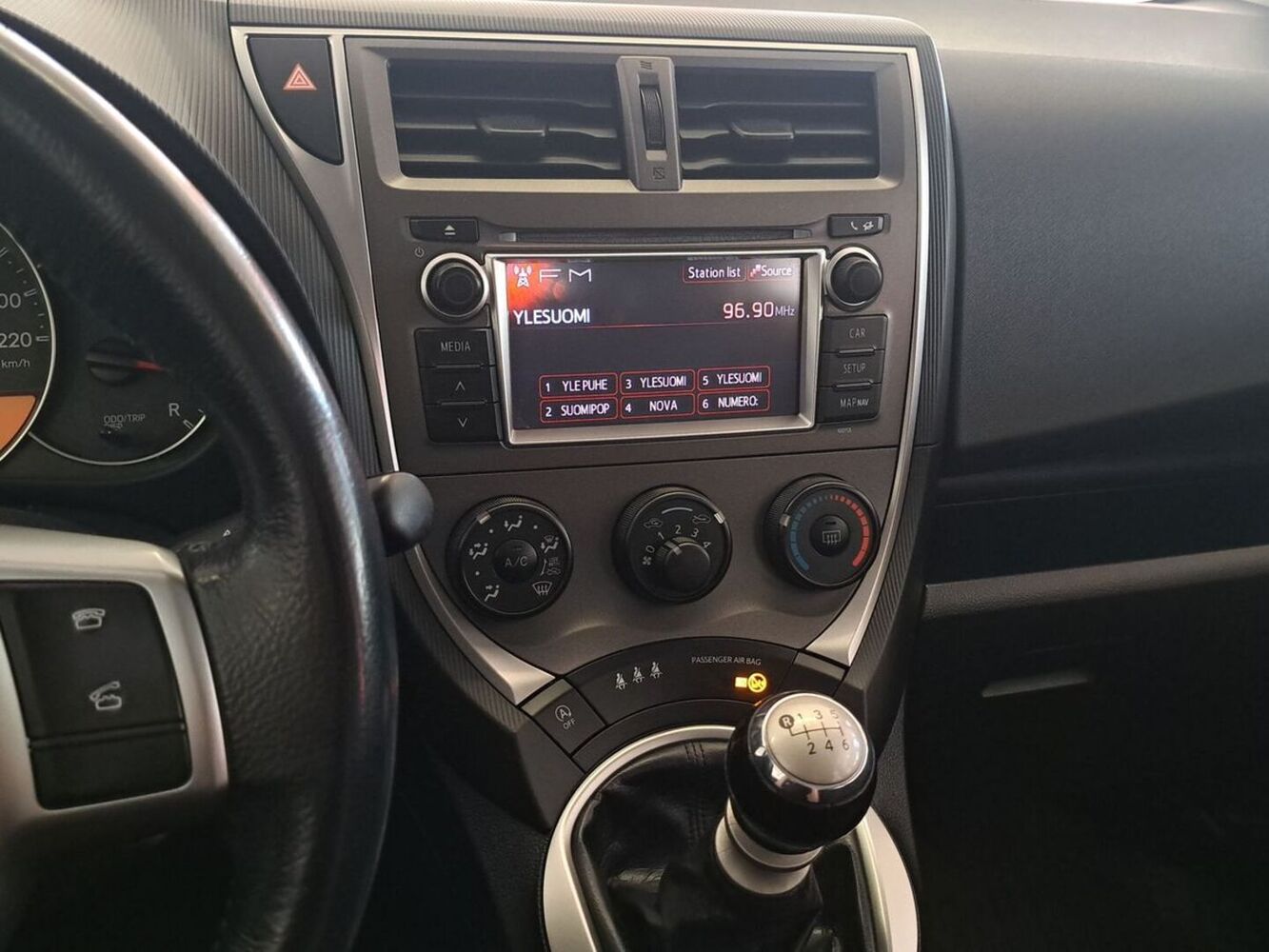 Toyota Verso-S vaihtoauto