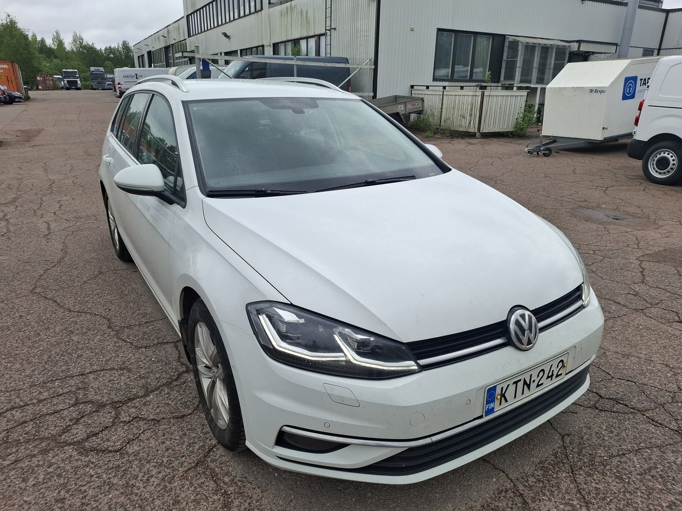 Volkswagen Golf vaihtoauto