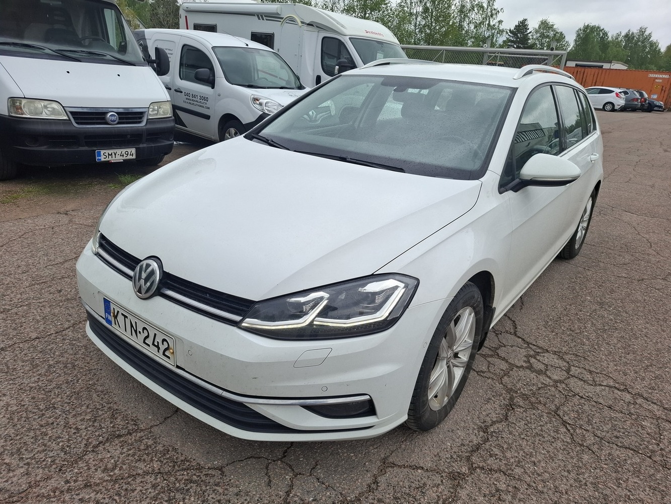 Volkswagen Golf vaihtoauto