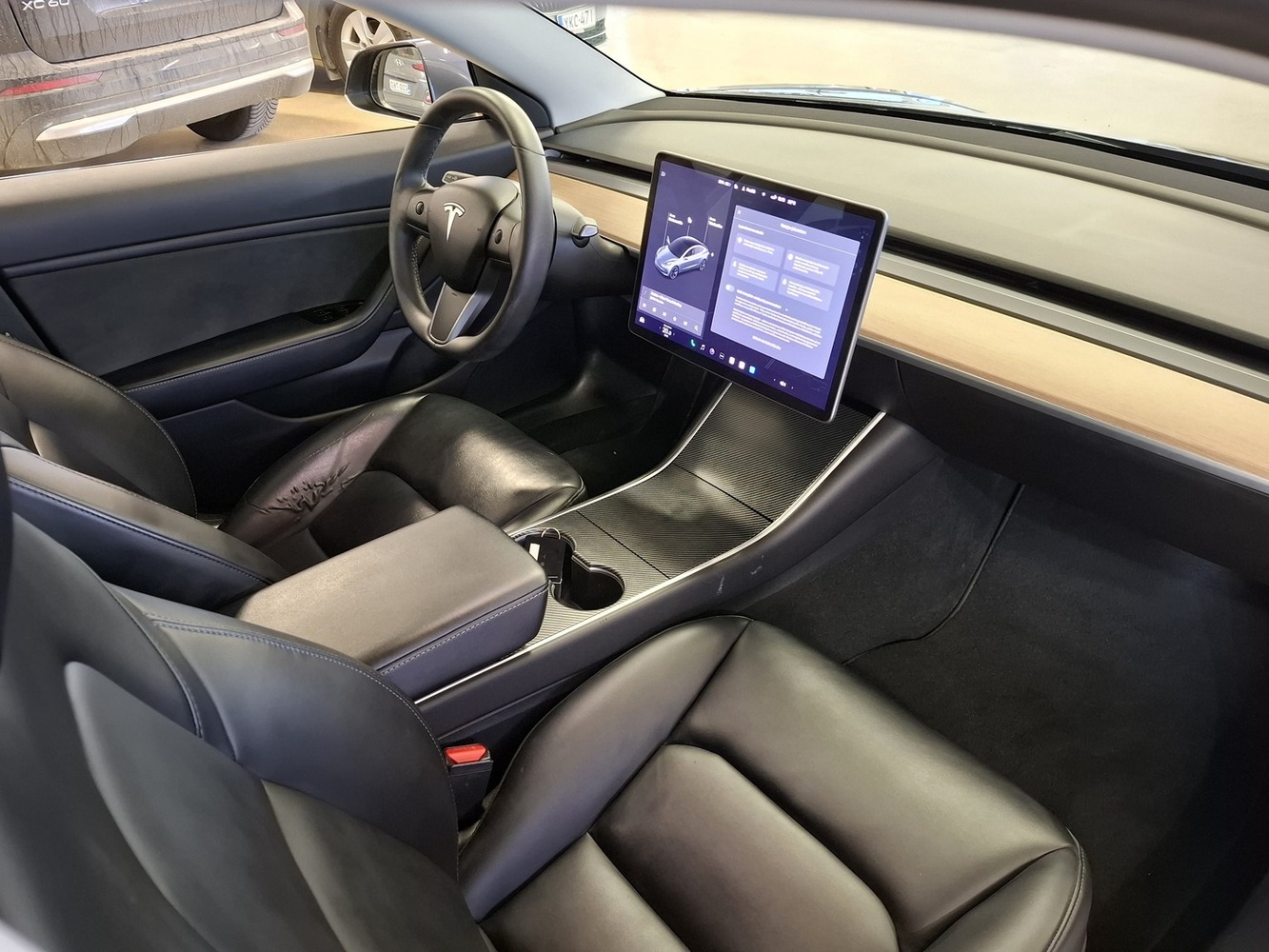 Tesla Model 3 vaihtoauto