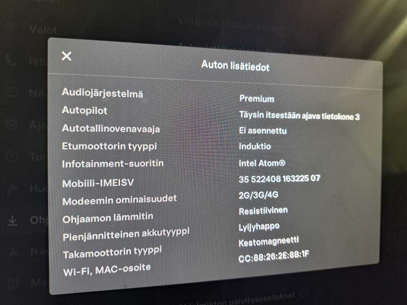 Tesla Model 3 vaihtoauto