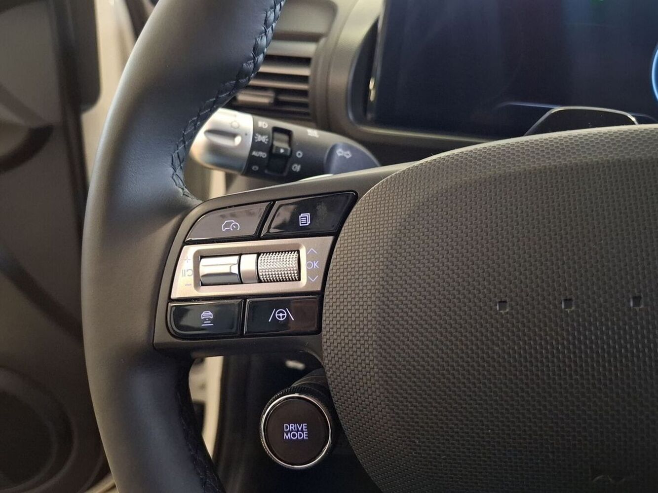 Hyundai INSTER vaihtoauto