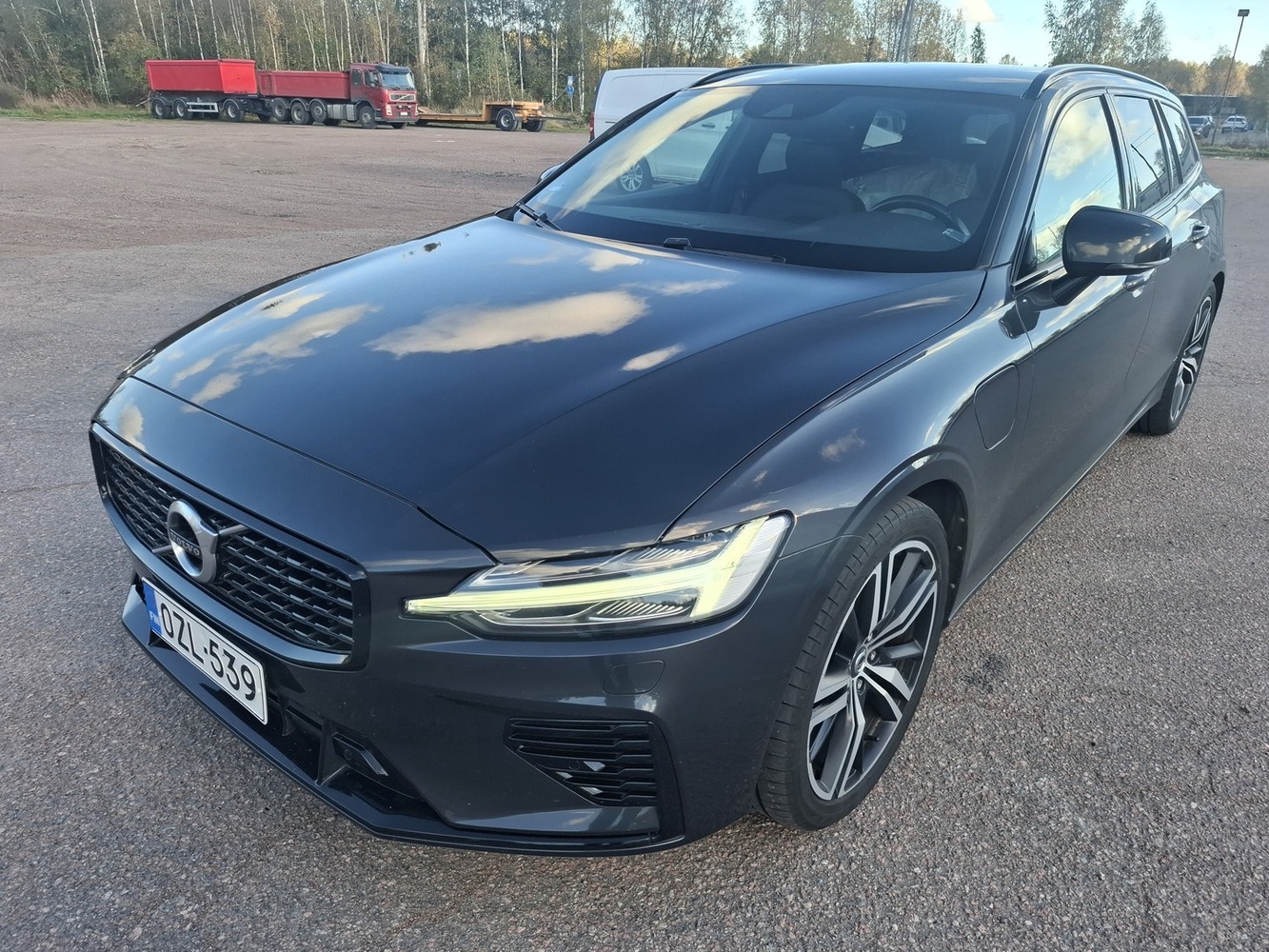 Volvo V60 vaihtoauto