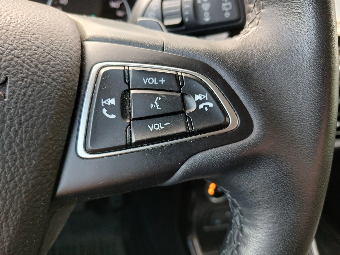 Ford Ecosport vaihtoauto