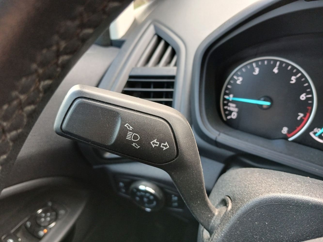 Ford Ecosport vaihtoauto