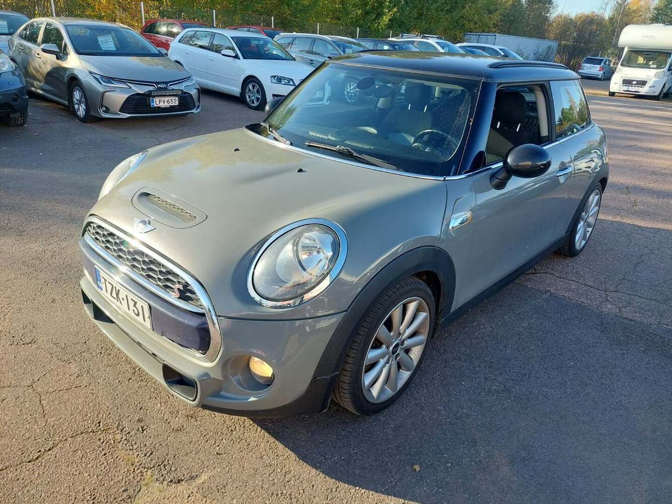 Mini Hatchback vaihtoauto