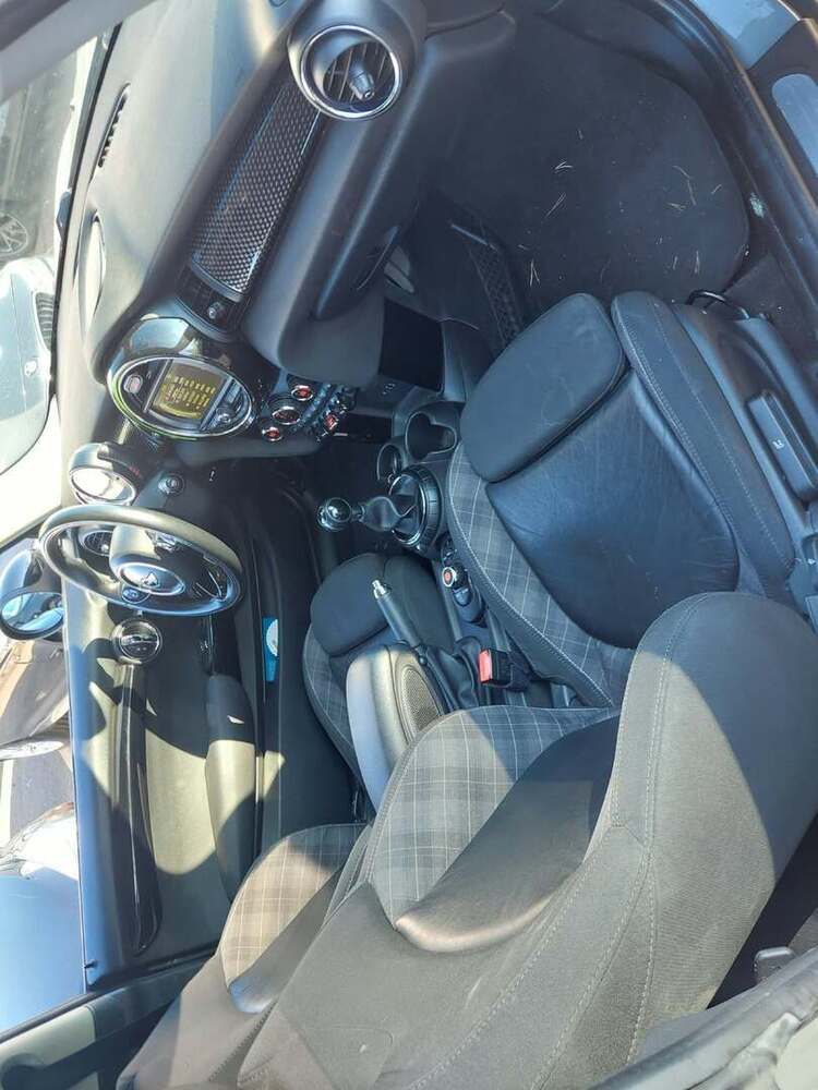 Mini Hatchback vaihtoauto