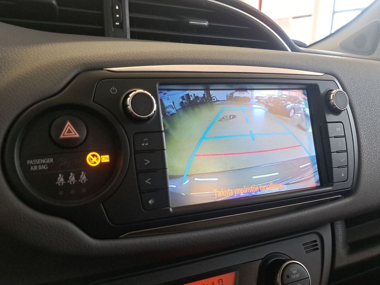 Toyota Yaris vaihtoauto